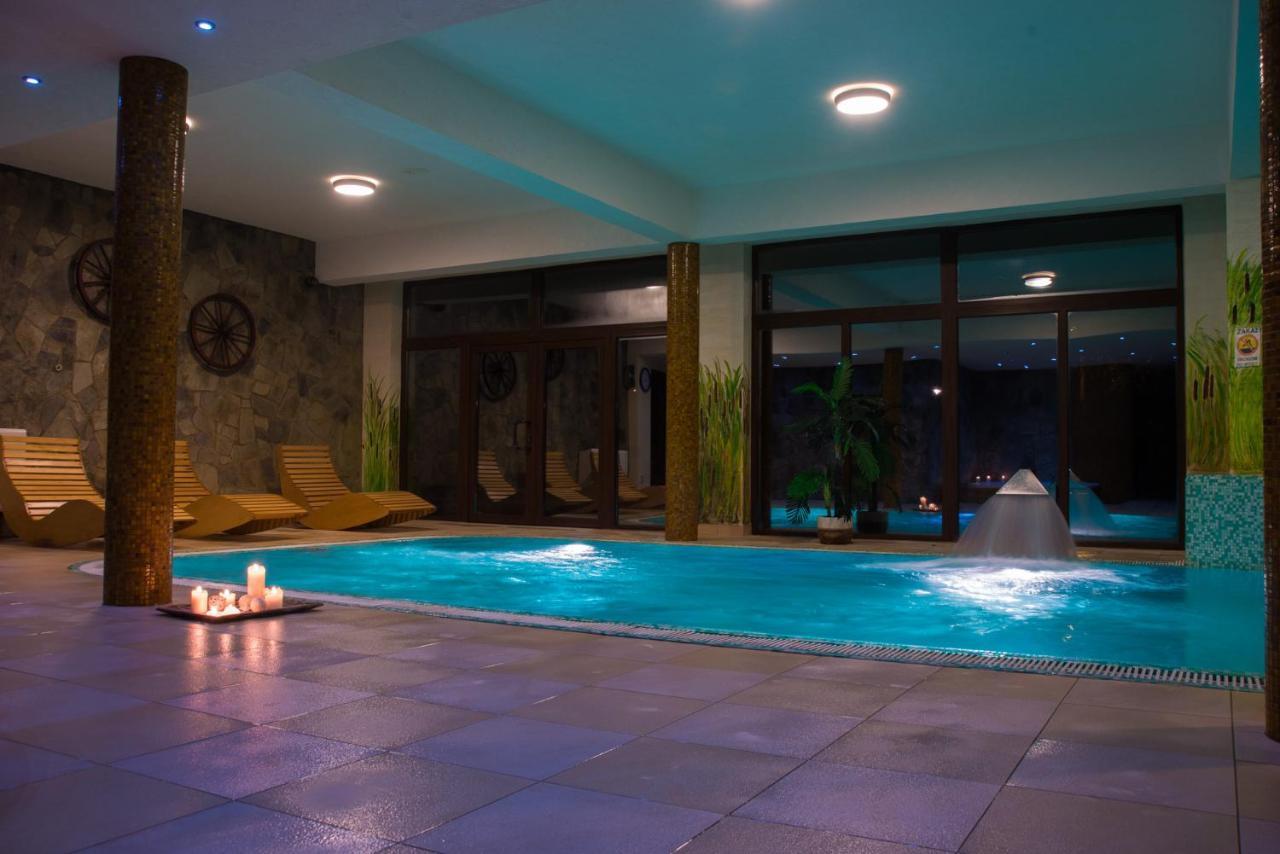 Hotel Karino Spa Polańczyk Exterior foto